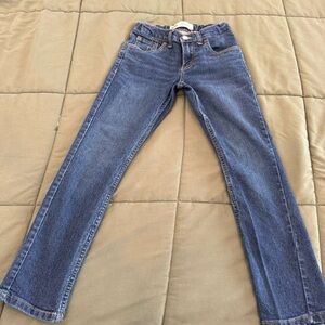 Levi's Women's Straight Leg Jeans in Denim Blue